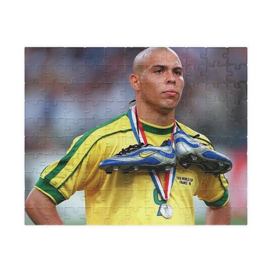 Brazilian Ronaldo R9 Soccer Medalist Photo Puzzle — 110/252/520/1014-Piece Sports Jigsaw