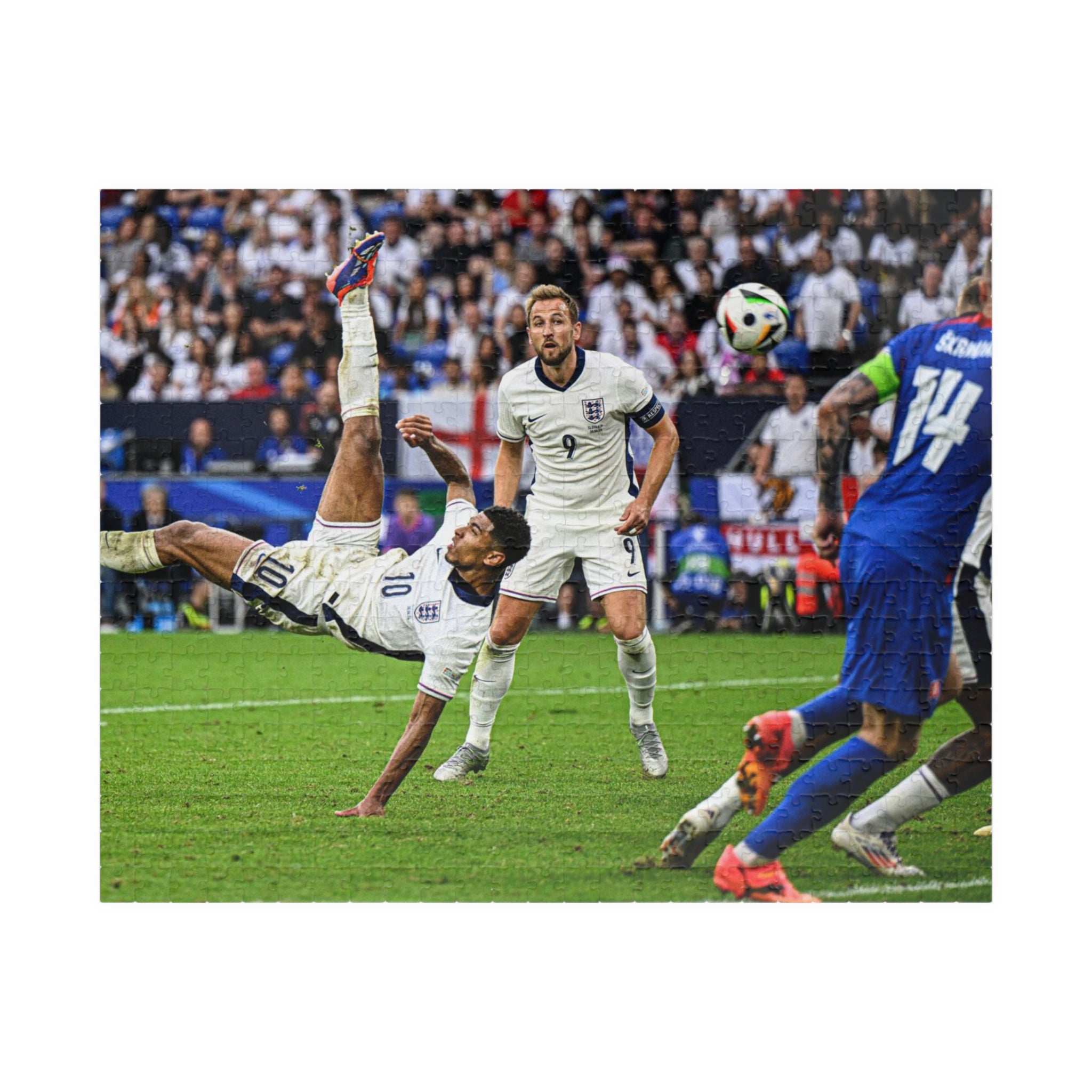 Jude Bellingham Bicycle Kick Photo Puzzle — Stadium Action Jigsaw (110/252/520/1014 Piece)