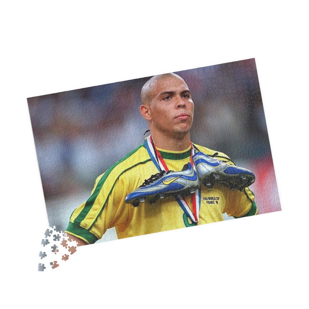 Brazilian Ronaldo R9 Soccer Medalist Photo Puzzle — 110/252/520/1014-Piece Sports Jigsaw