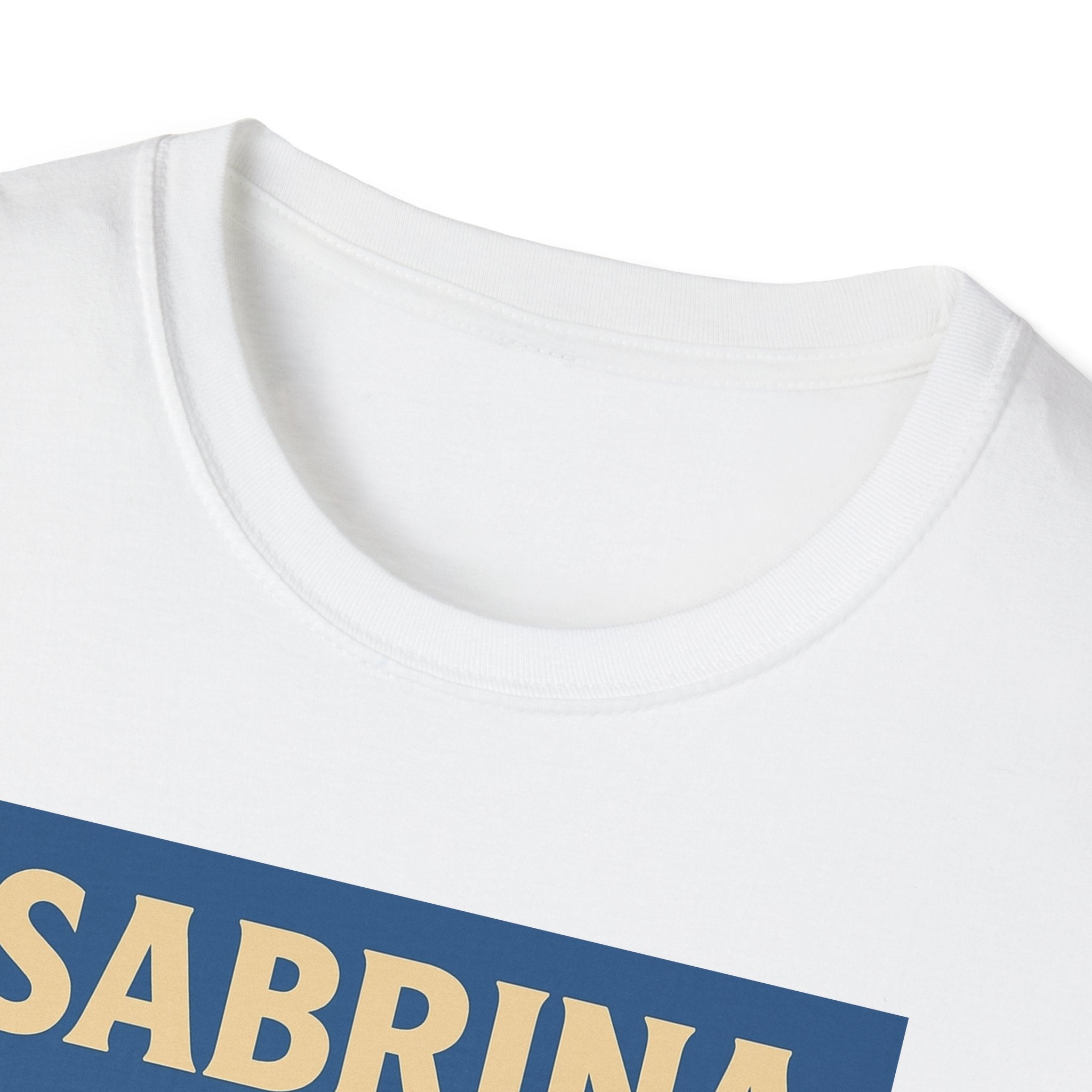 Sabrina Carpenter Retro Pin-Up Graphic T-Shirt