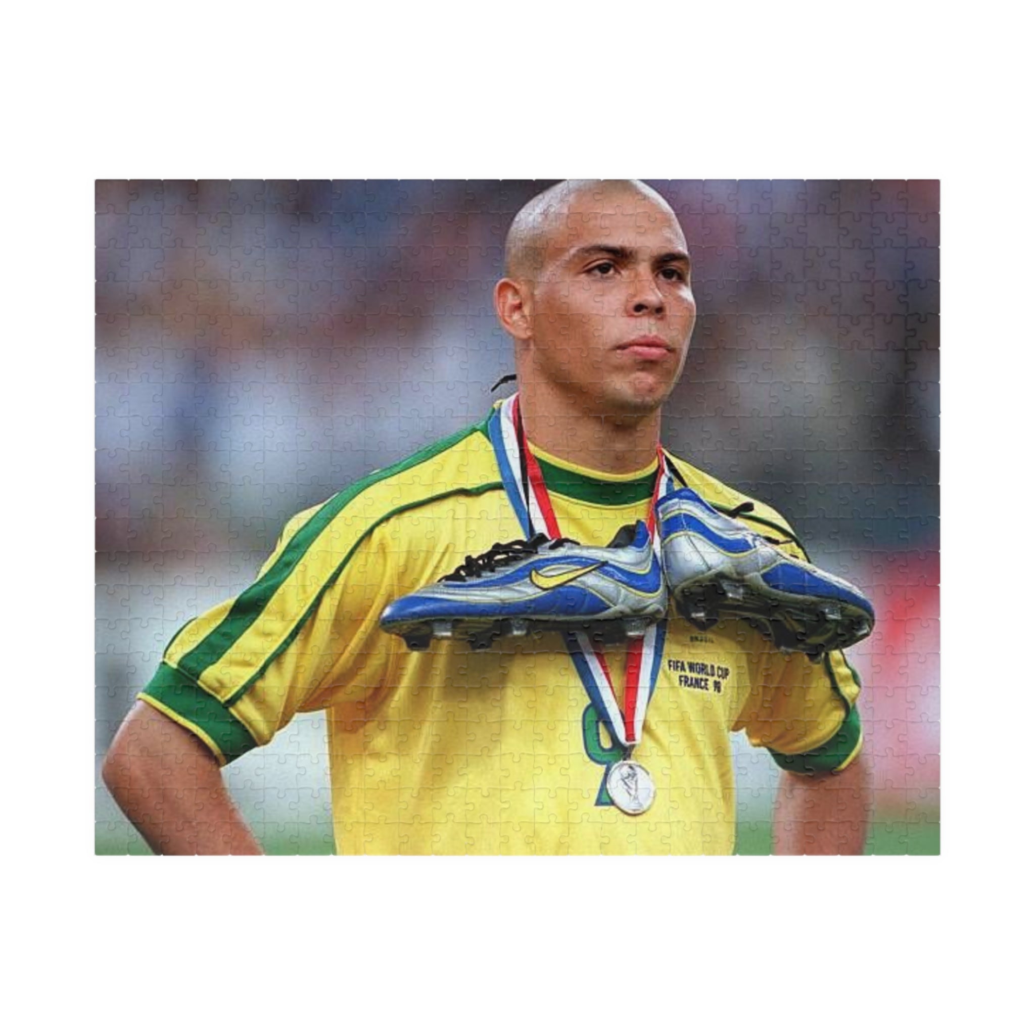 Brazilian Ronaldo R9 Soccer Medalist Photo Puzzle — 110/252/520/1014-Piece Sports Jigsaw